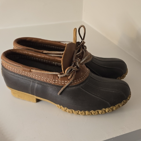 L.L. Bean Mens Brown and Black Rain Boots - Picture 2 of 12